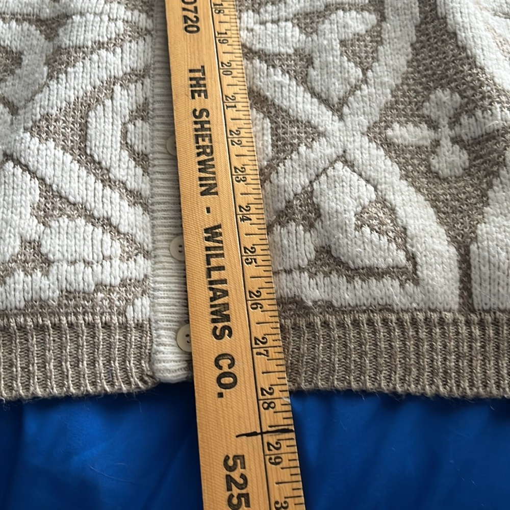 Partners by Mervyn’s medium beige and white vintage cardigan 3/4 sleeve - Picture 7 of 9